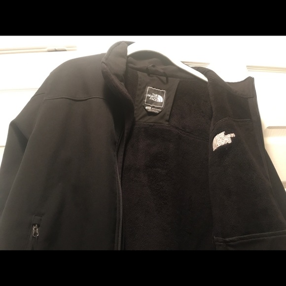 North face jacket - Picture 4 of 4